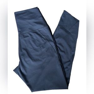 NIKE YogaTight Fit High Rise Mesh Calf & Hem 7/8 Leggings - Size Small